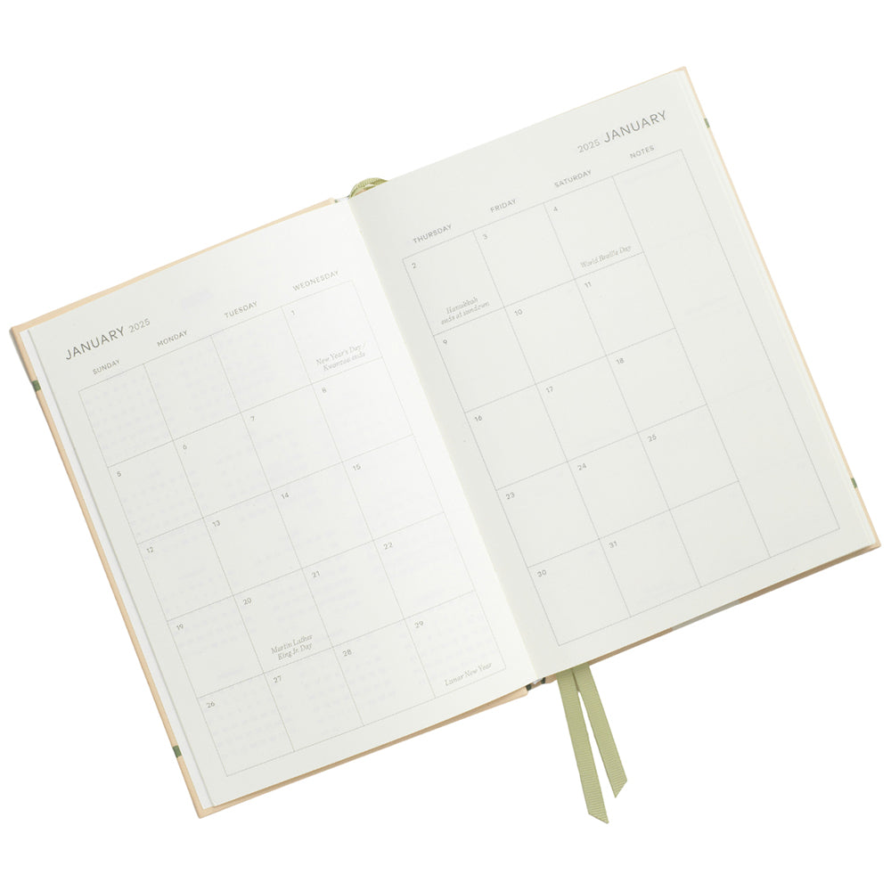 Papier Bright Pink Demi Calendar Year Planner