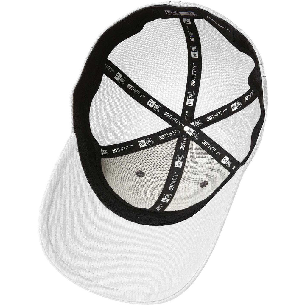 New Era 39THIRTY White/Black Stretch Mesh Contrast Stitch Cap